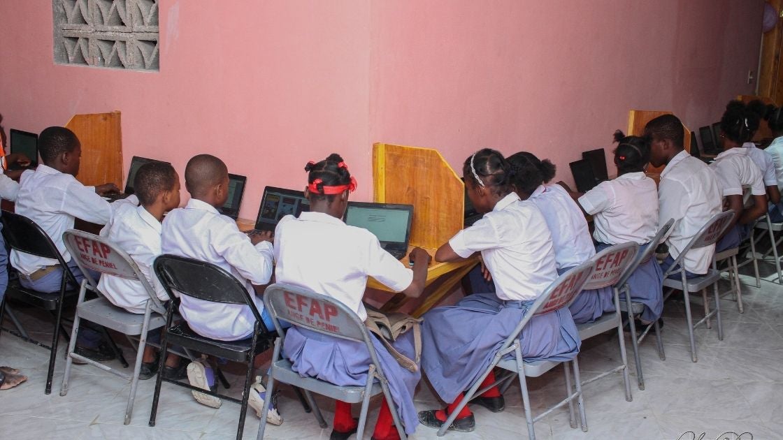 Kids in computer lab in Haiti